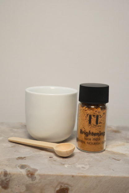 BRIGHTENING FACE MASK + CERAMIC DISH + WOODEN SPOON